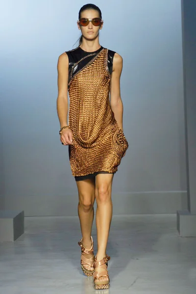 Look 29